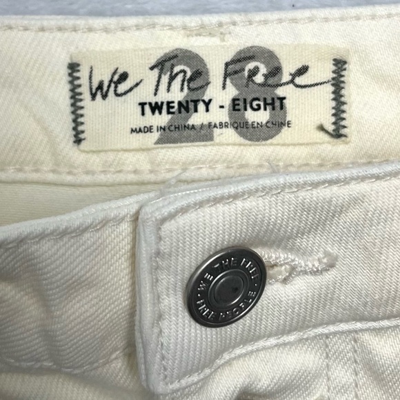 Free People Skirt Women Sz 28 Cream Denim Distressed Button Fly We The Free NWT - Picture 4 of 9